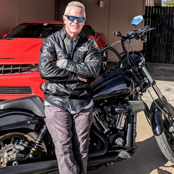 Meet your Posher, Kenneth - Picture 2 of 2